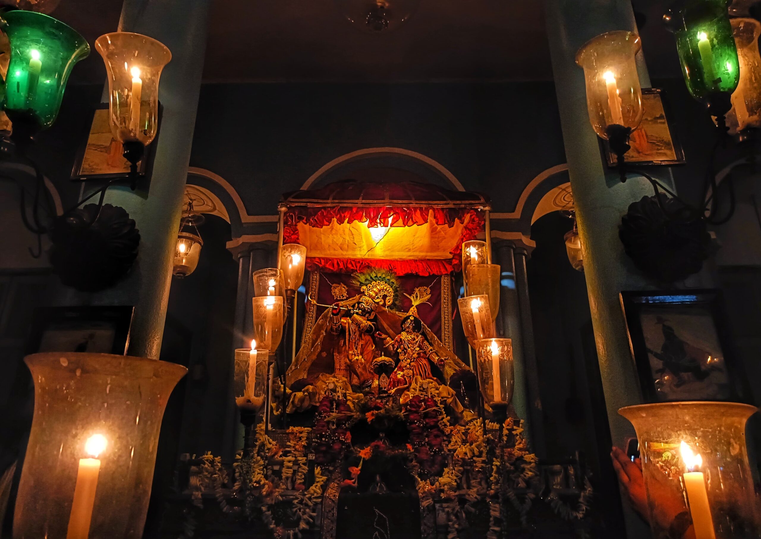 Santipur Radiates Divine Glow as Historic Rash Yatra Begins/ Photo: Rajarshi Ganguly