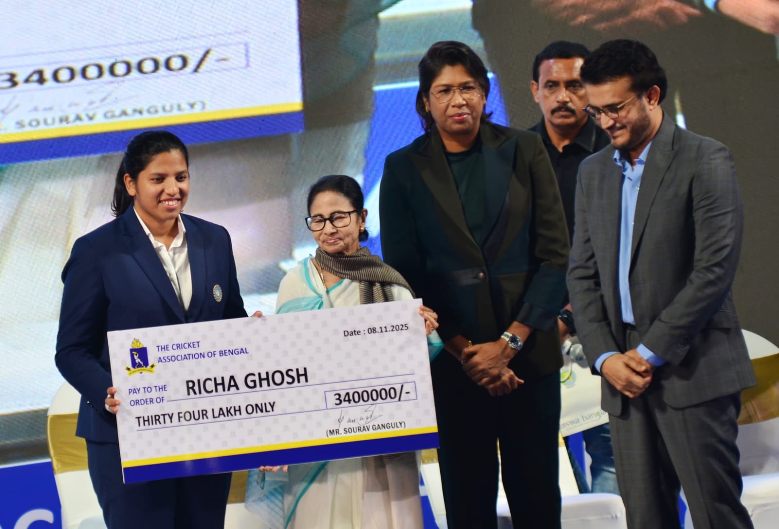 Richa Ghosh felicitated by CM Mamta Banerjee 